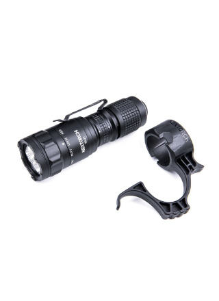 LAMPE TACTIQUE COMPACTE RECHARGEABLE TA21 - ECLAIRAGE BLANC ET ROUGE - 1300 LUMENS